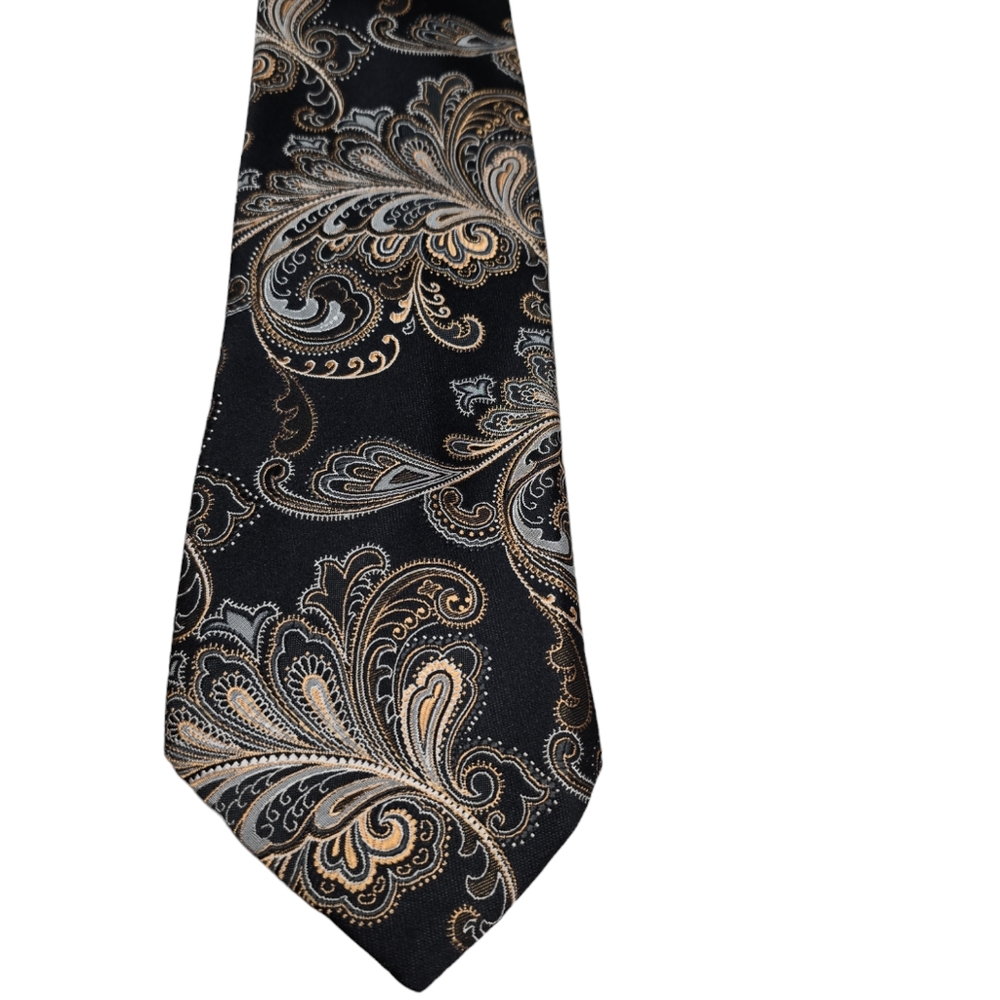 Beautiful Saxon Shop Clothiers Vintage Necktie